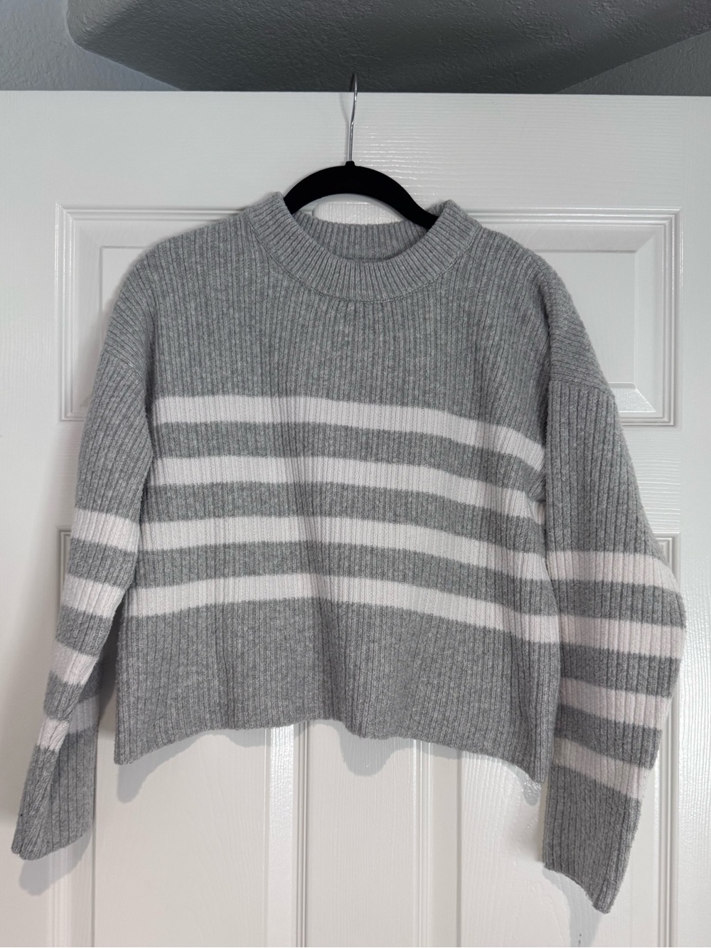 Cropped Sweater